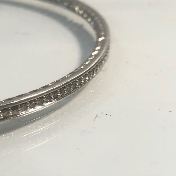 DAVID YURMAN Pave Outside Sterling Silver Bangle Bracelet. Size Medium - Picture 8 of 9